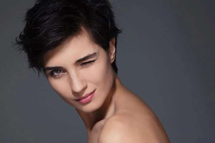 5 - Tuba Büyüküstün