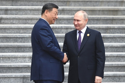 Putin ve Xi Pekin’de bir araya geldi