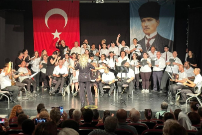 Bizim Ev katılımcılarından muhteşem konser