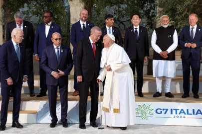 Erdoğan, G7 Zirvesi aile fotoğrafı çekimine katıldı