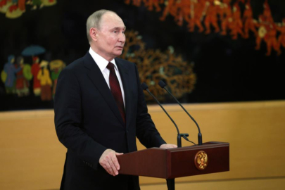 Putin: Seul'un Kiev'e silah sağlaması bir hata olur