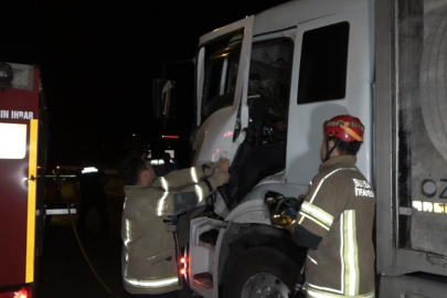 Bursa'da feci kaza: TIR'a arkadan vurdu...