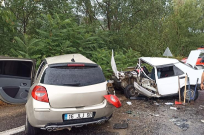 Bursa'da kayganlaşan yolda trafik kazası: 1 ölü, 3 yaralı