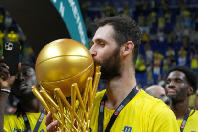 Fenerbahçe Beko, Georgios Papagiannis’e veda etti