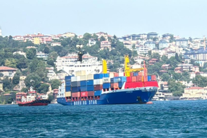 İstanbul Boğazı trafiğe kapatıldı