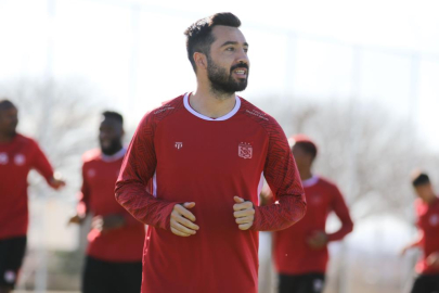 İbrahim Akdağ Sivasspor’dan ayrıldı!