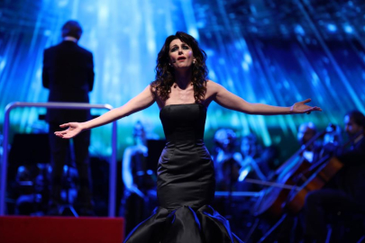 Dünyaca ünlü soprano Emma Shapplin Türkiye'ye geliyor