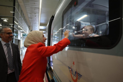 Bakan Göktaş çocukların isteklerini yerine getirdi