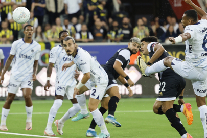 Mourinho'lu Fenerbahçe turun kapısını araladı