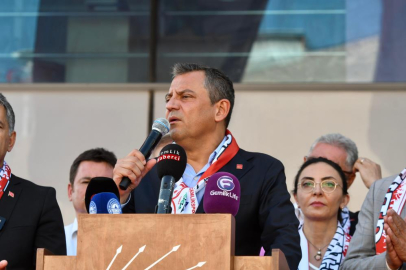 CHP Genel Başkanı Özgür Özel'den Gemlik'te açıklamalar