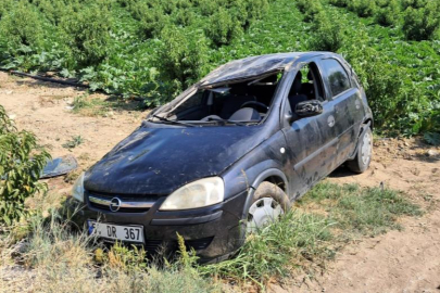 Bursa'da kontrolünü kaybeden kadın sürücü tarlaya uçtu