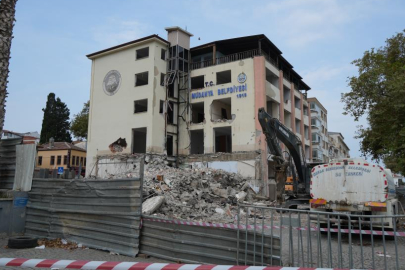 Eski Mudanya Belediye Binasına yıkım kararı