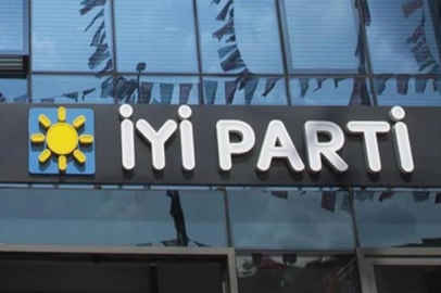 İYİ Parti'de toplu istifa