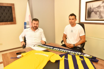 Yenişehir Belediyespor'da milli transfer