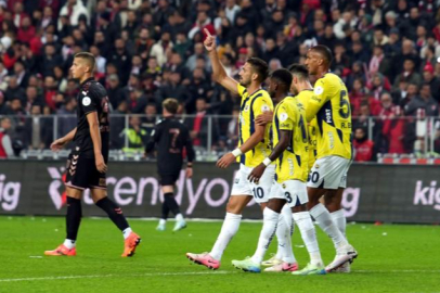 Fenerbahçe liderlik yarışında yara aldı: 2-2