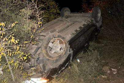 Bursa'da otomobil şarampole yuvarlandı: 2 yaralı