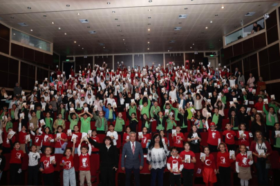 Çocuklara kitap söyleşilerinde konu Cumhuriyet'in değerleri