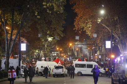 Gürcistan'da protestoculara polis müdahalesi