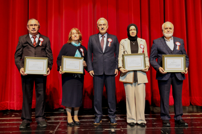 Vali Ayyıldız, öğretmenlerle bir araya geldi