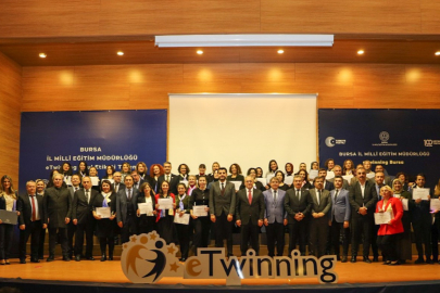 Bursa Millî Eğitim Müdürlüğü'nden eTwinning Okul Etiketi Takdim Töreni