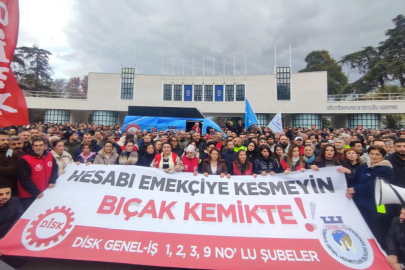 İzmir'de maaş krizi: Binlerce işçi iş bıraktı