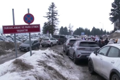 Uludağ'da sömestr öncesi otopark kaosu