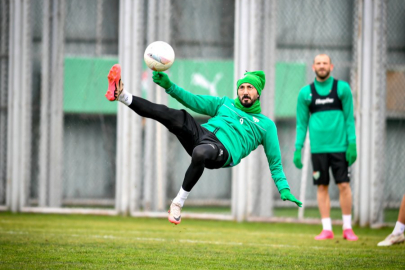 Bursaspor'da hazırlıklar sürüyor