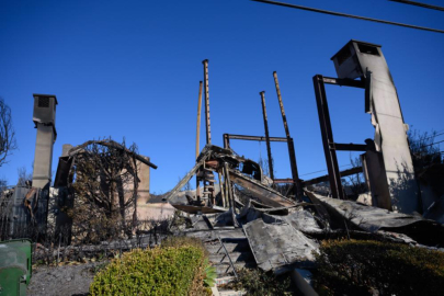 Los Angeles'taki orman yangınlarında ölü sayısı 25'e yükseldi