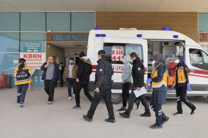 Bursa’da başkasına ait kimlikle tedavi olmak isterlerken polisi alarma geçirdiler